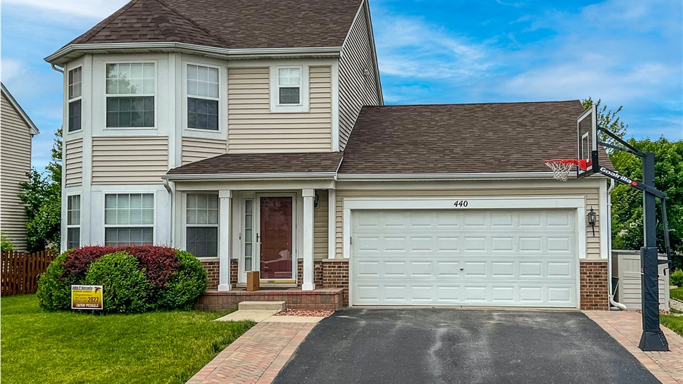 Roofing Project in Romeoville, IL by Stan's Roofing & Siding
